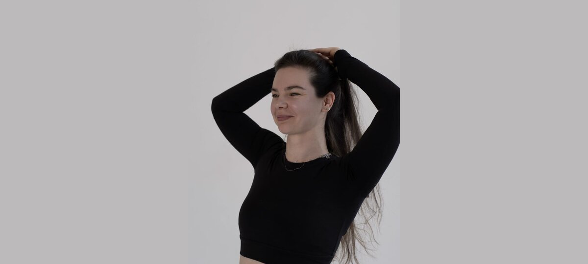 Olena Hilova, physiotherapist and online personal trainer based in Warsaw